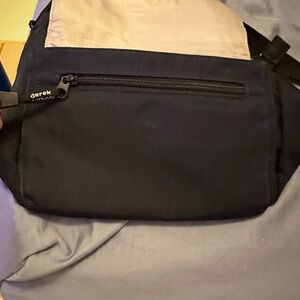 Derek Alexander light weight nylon crossbody organizer bag - black/navy blue